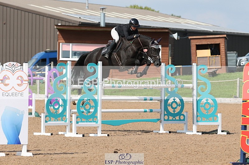 230915A-135114-02472 - Cls 4 National 1.30m