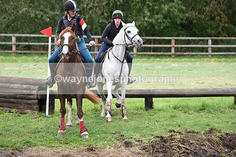 WJ6_4551 - Time at Photographer 11:57 to 12:14