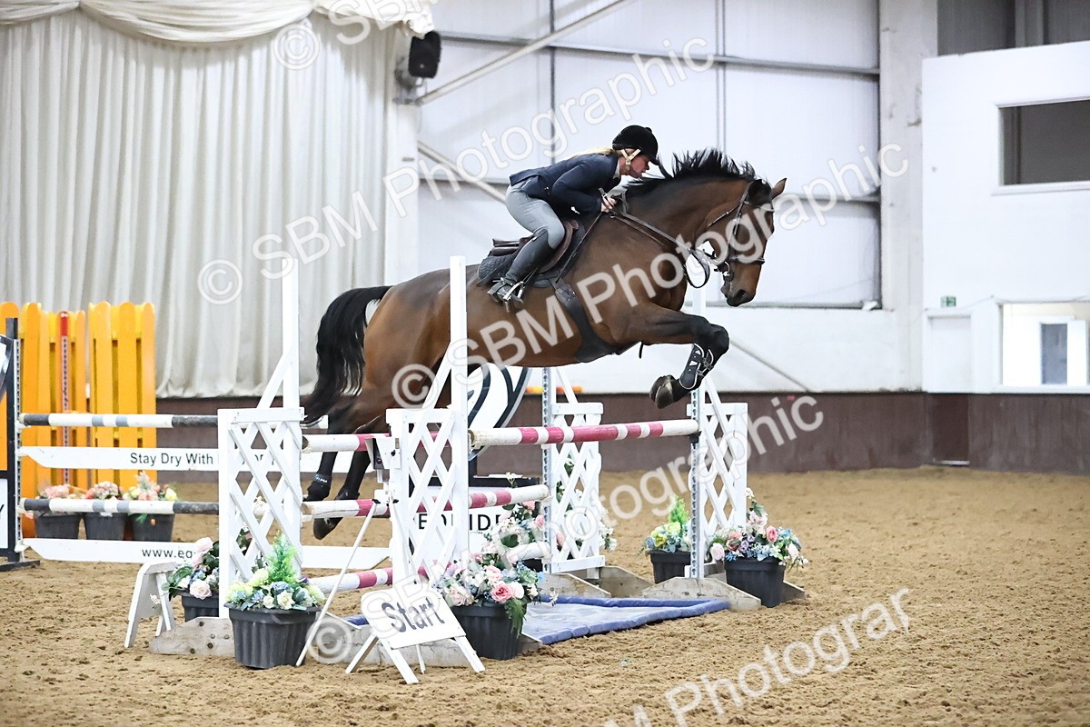 SBM_003262 - Class 11 - Senior Newcomers 1.10m