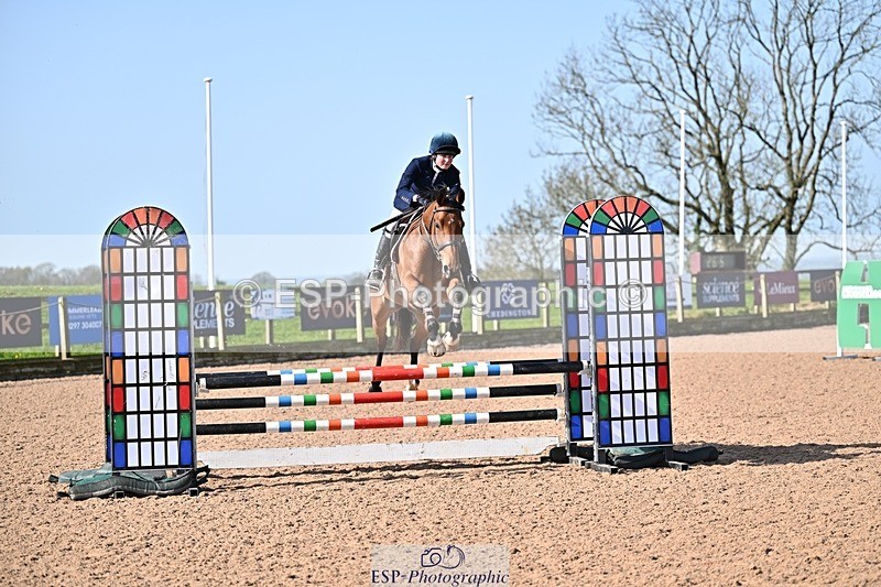 260408-101135-00097 - Cls 2 British Novice and 90cm