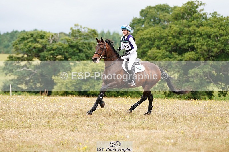 250803A-123534-13041 - M-553-Beatrice.Hayman-Joyce-ICONIC