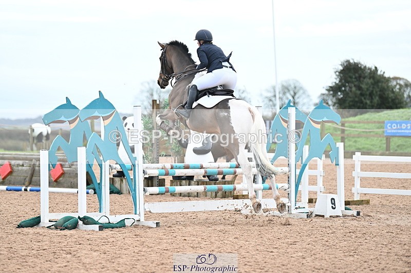 231203A-105718-00688 - Cls 16+17 Club and Schools 80cm