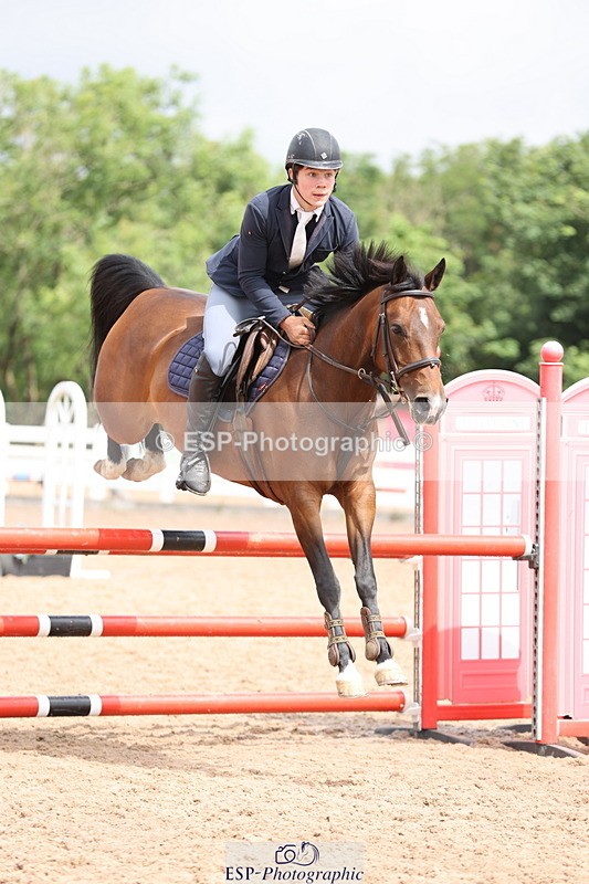 240630A-112255-12616 - Cls 31 Discovery and 90cm Open