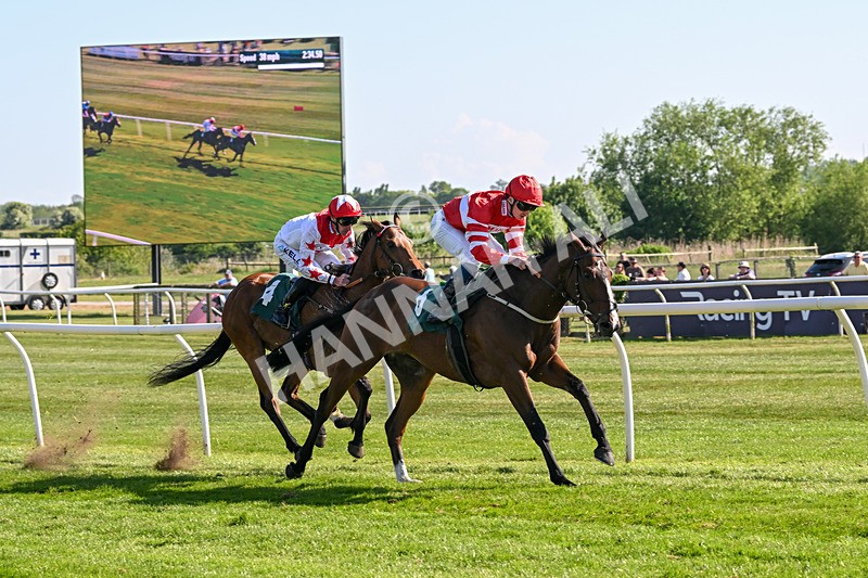 120525-Race 6-Made All-8940 - Race 6