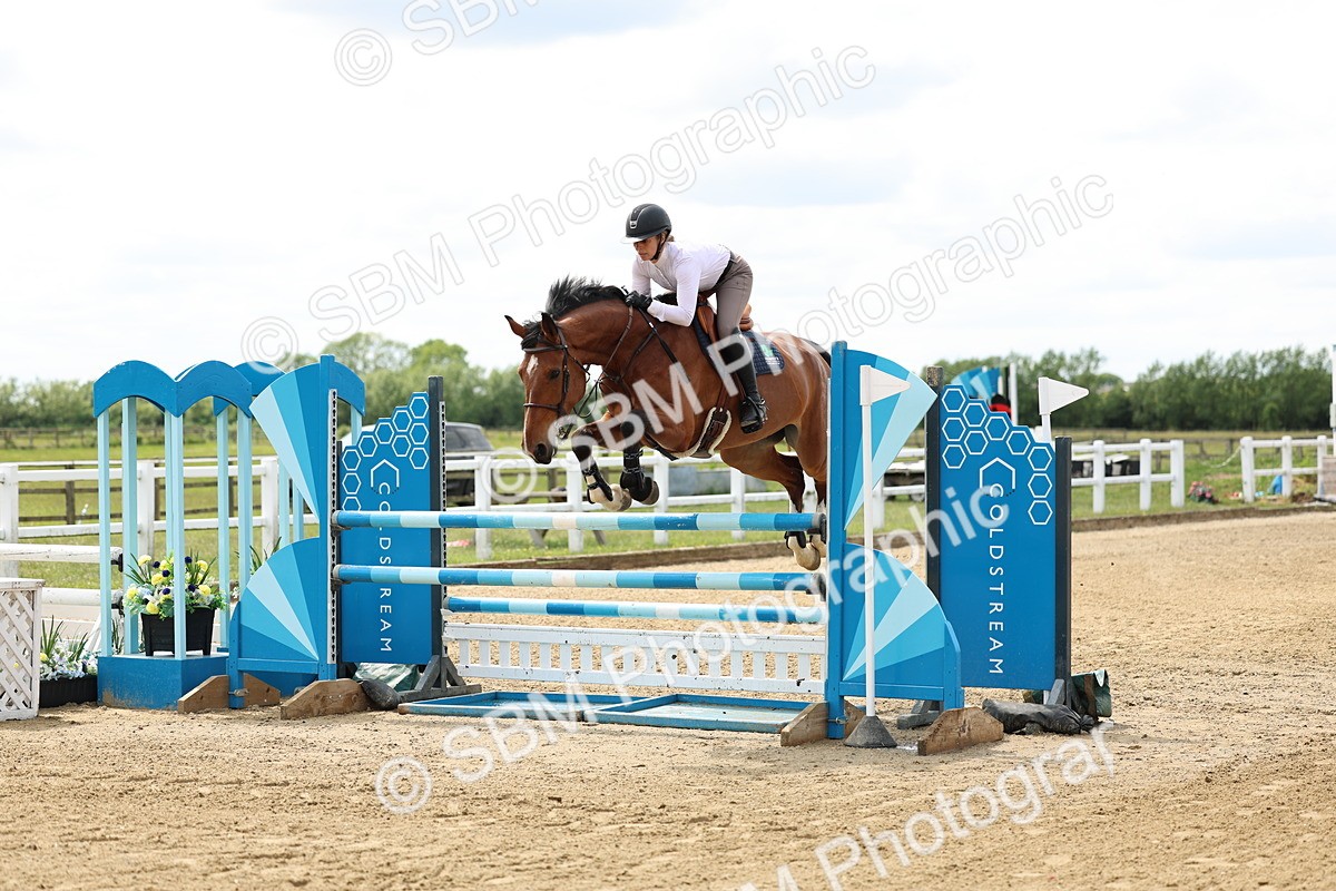 SBM_005906 - Class 19 - Senior Newcomers - 1.10m