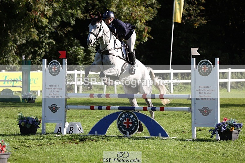 231022-105811-24865 - 630-ST.TROPEZ-Lizzie.Luxton-TrotUp+SJ