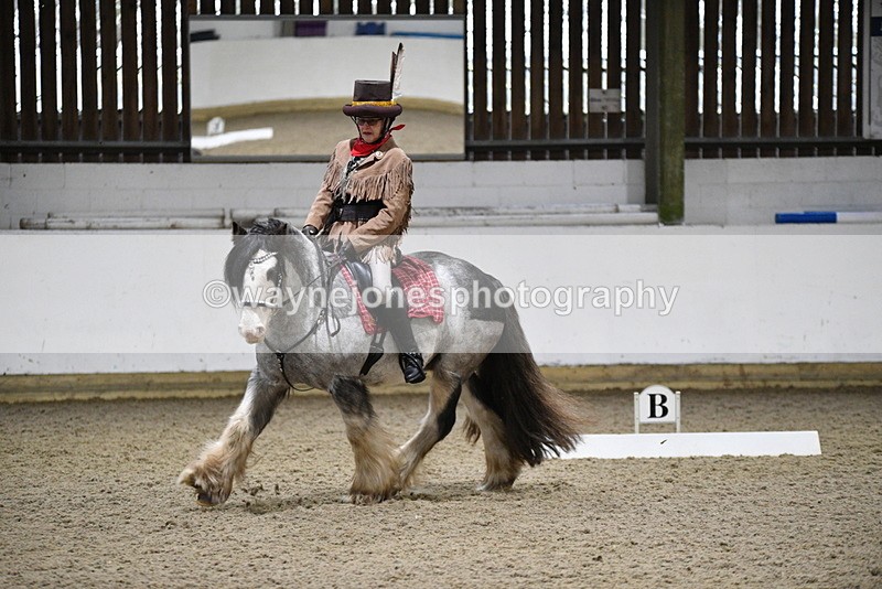 WJ5_9477 - Time 13:04 to 13:41 Fancy Dress DTM