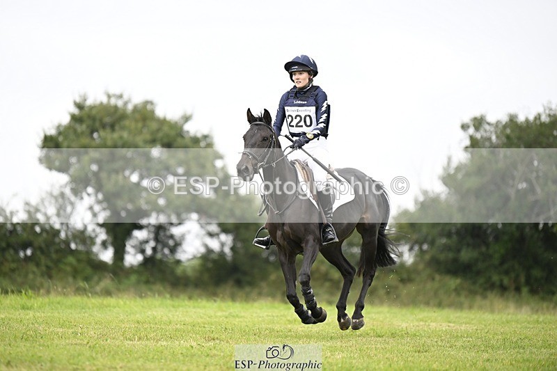 240831A-143945-04287 - 220-Xanthe.Baylis-TULLIBARDS.HERSELF