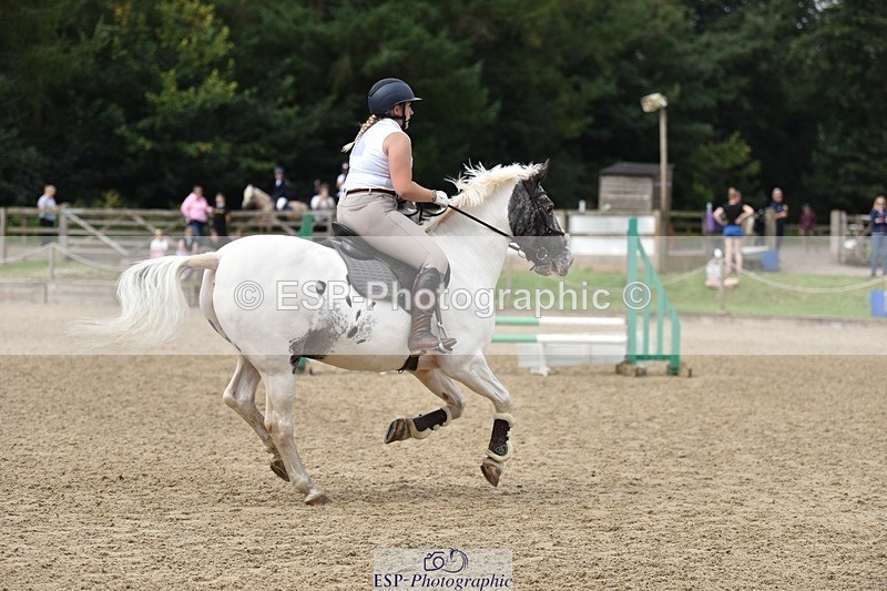 240802-100858-00719 - 70cm Round 1