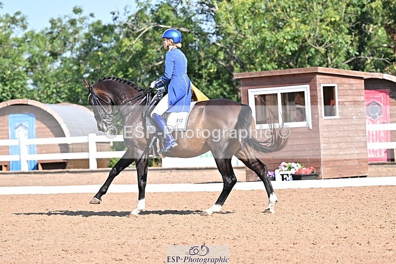 250816-095001-02367 - 012-Natasha.Collings-CostelloDovevale.Tender.Dove