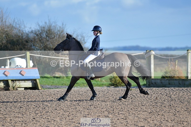 240211A-150747-03367 - Winter-Summer