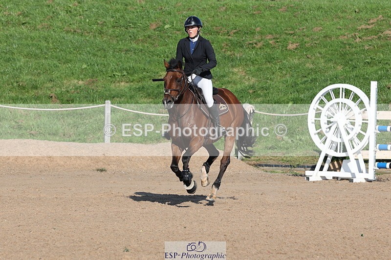 230915A-160114-03009 - Cls 6 Snr 1.05m Derby