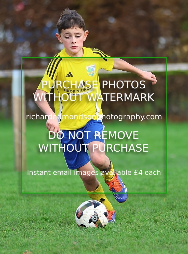 533A3129 - Kendal Utd U8's vs Sedbergh Wanderers Juniors U8 (8/11/25)