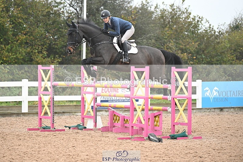 241102A-125449-04671 - SAT Cls 15 Foxhunter and 1.20m Open