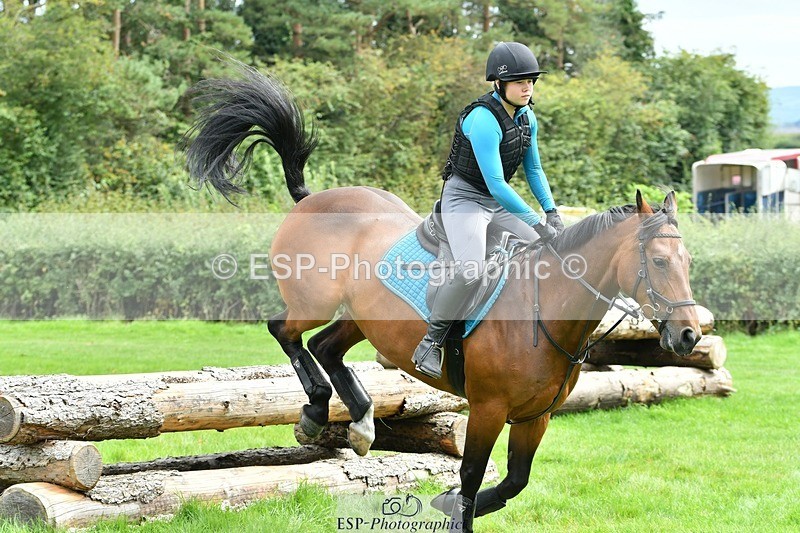 230817-142826-01292 - Theo's 2nd Group - XC