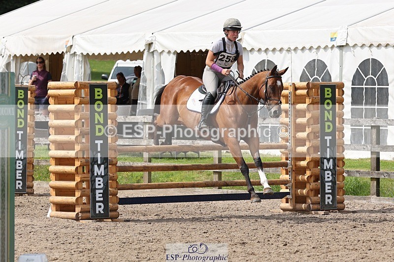 240803-151002-08693 - 258-Amy_Harris-FURZE_BOY