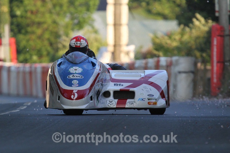 IMG_5644 - Thursday Practice - TT 2013 Side Car
