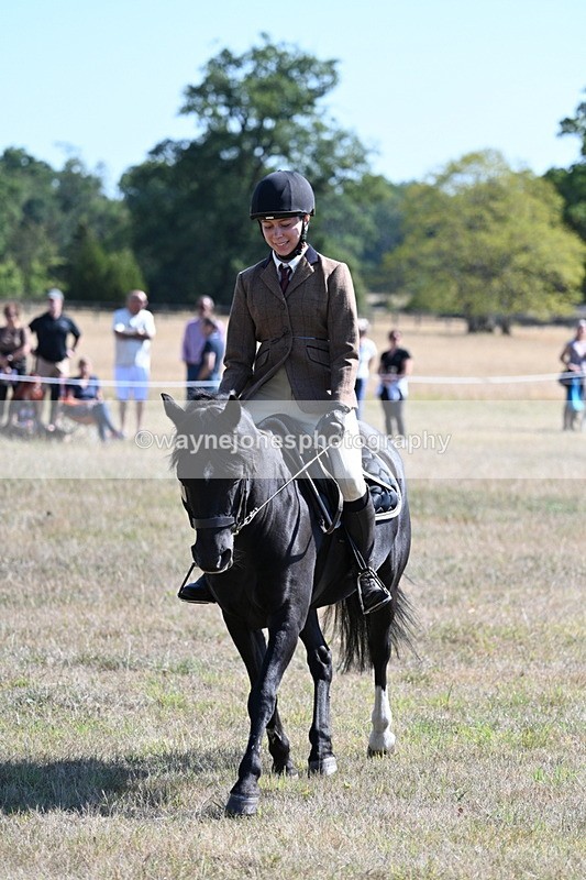 WJ7_3788 - Class 9 Mountain & Moorland Ridden