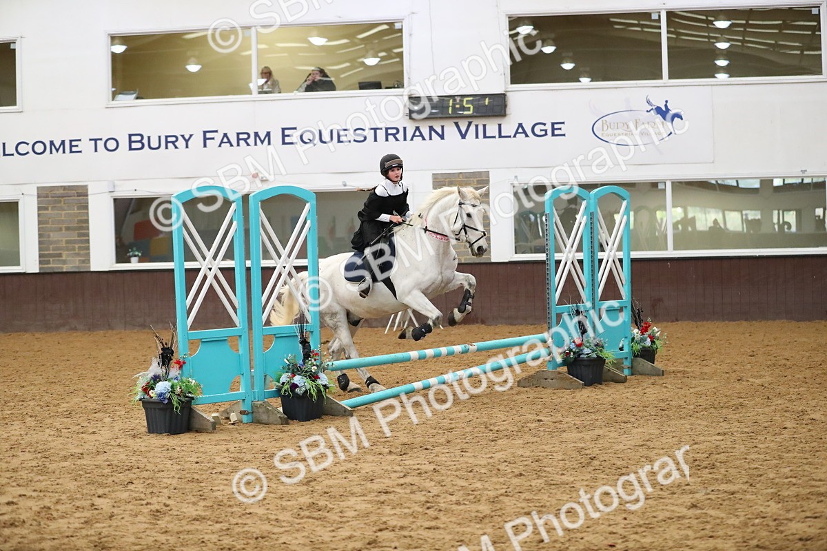 SBM_001317 - Class 3 - Horse & Hound