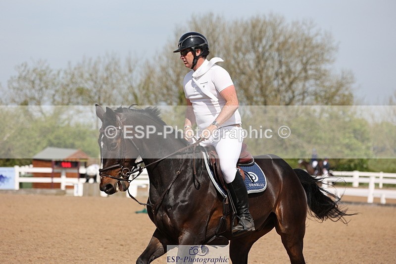 240510A-110343-06027 - Cls 14 Discovery and 1m Open