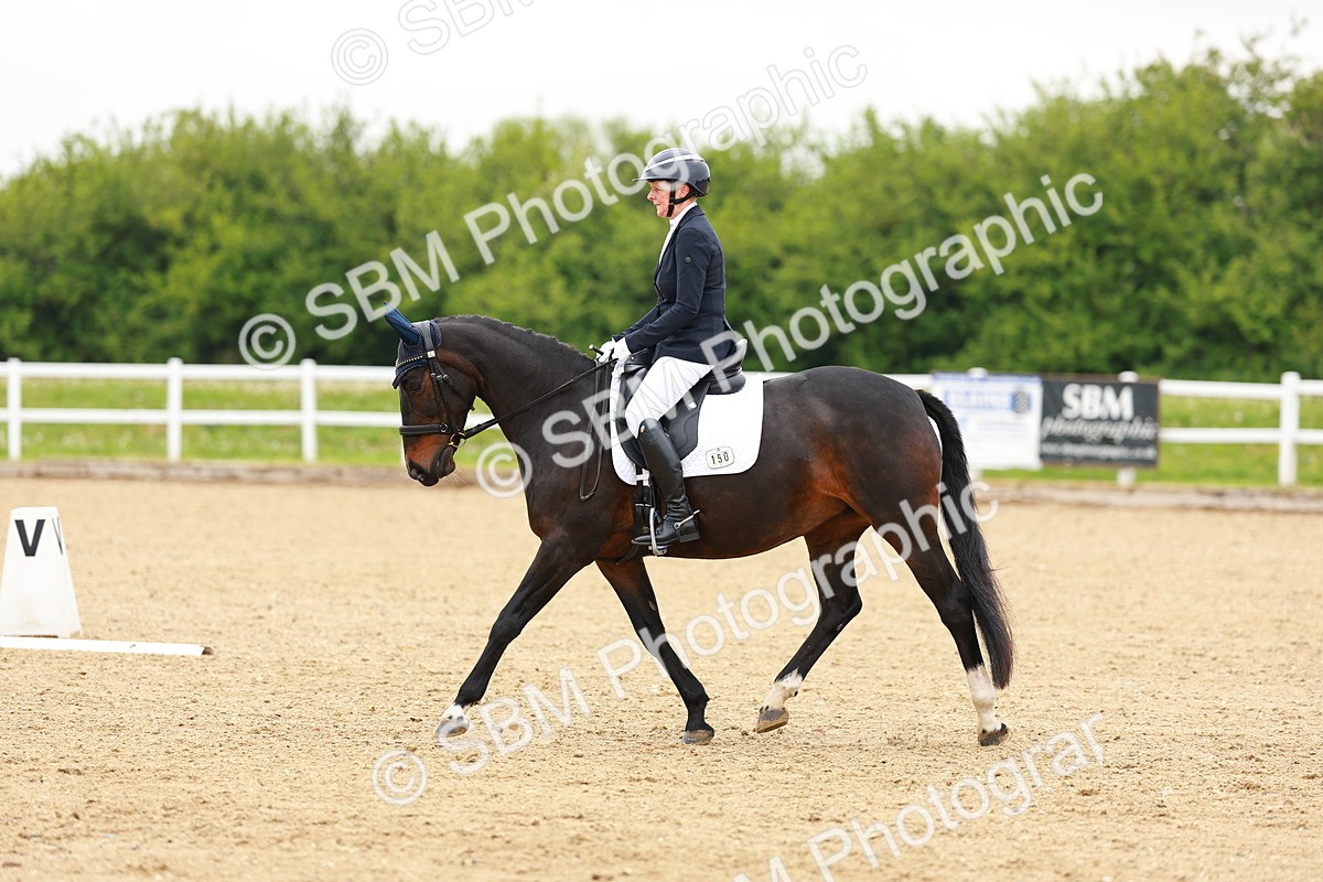 SBM_005063 - Class 15 - Novice 5
