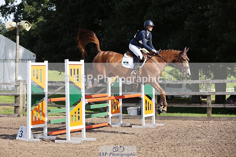 240804-093422-10159 - 353-Maja_Hullah-ORANJE_SPR