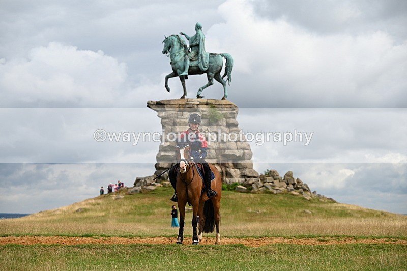 DSC_4387 - Time at Statue 09:50 to 11:09
