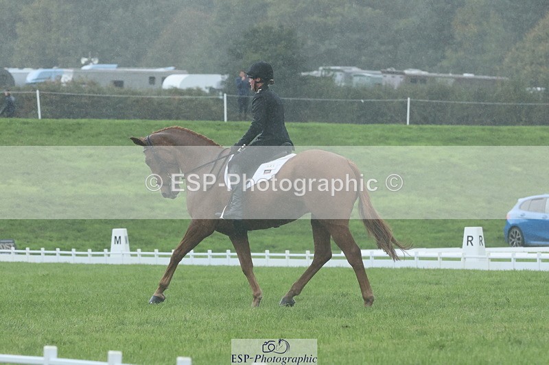 251023A-121319-03501 - D-321-Kirstie.Deakin-Main