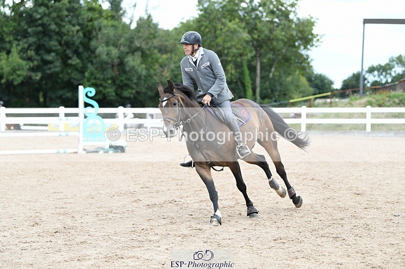 250801-102617-04291 - Cls 21 A&B Snr Disc & 1.00 Open