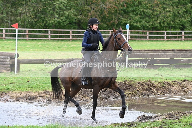 WJ6_5833 - Time at Photographer 12:31 to 12:40