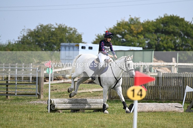 WJ6_1056 - 60cm XC Time 12:34 to 12:54