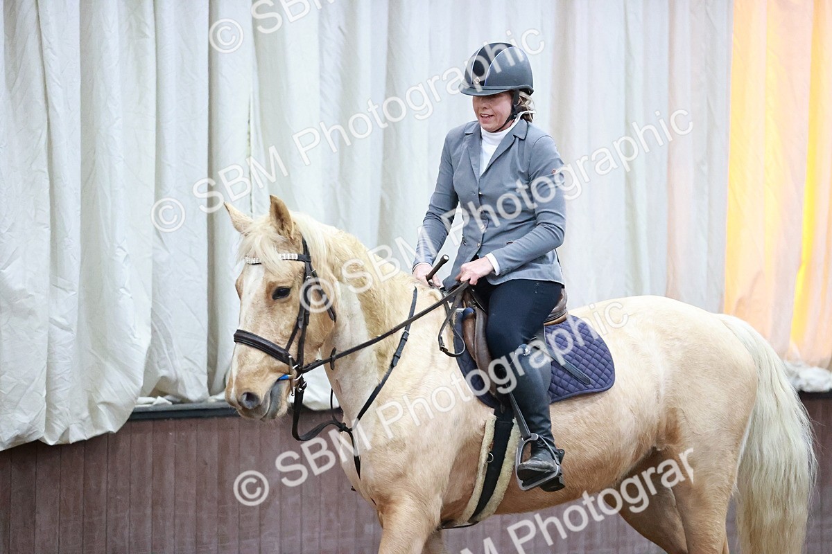 SBM_004089 - Class 14 - Clear Round 80cm