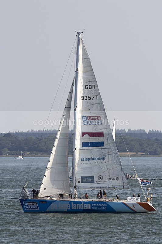 140621 GBR9357T IOW077 - ROUND THE ISLAND - 21st June 2014