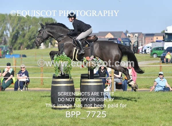 BPP_7725 - CLASS 6 Nisbets FreFrom The Farm & Andrew Dodds Autocare & Hugh O'Neill & Sons 1m Amateur Champ