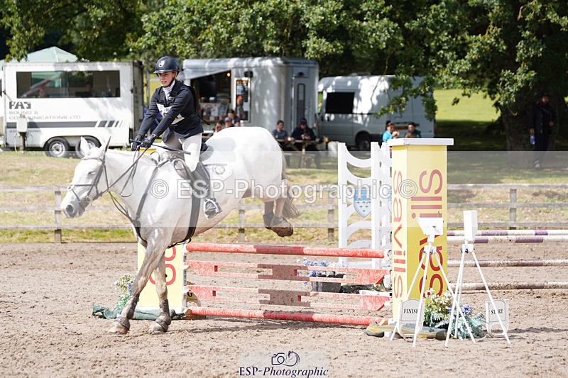 240824X-120118-23783 - 80cm Round 1 12.00 to 13.00