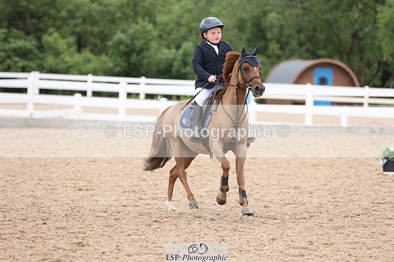 240630A-181829-16377 - Cls 28 Stepping Stones 128cm + 138cm