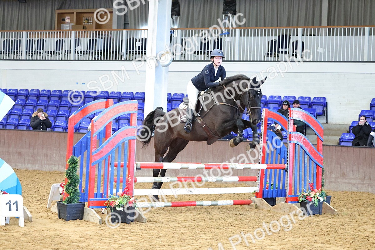 SBM_005619 - Class 22 - Bliss of London Novice Winter Championship Qualifier 90cm