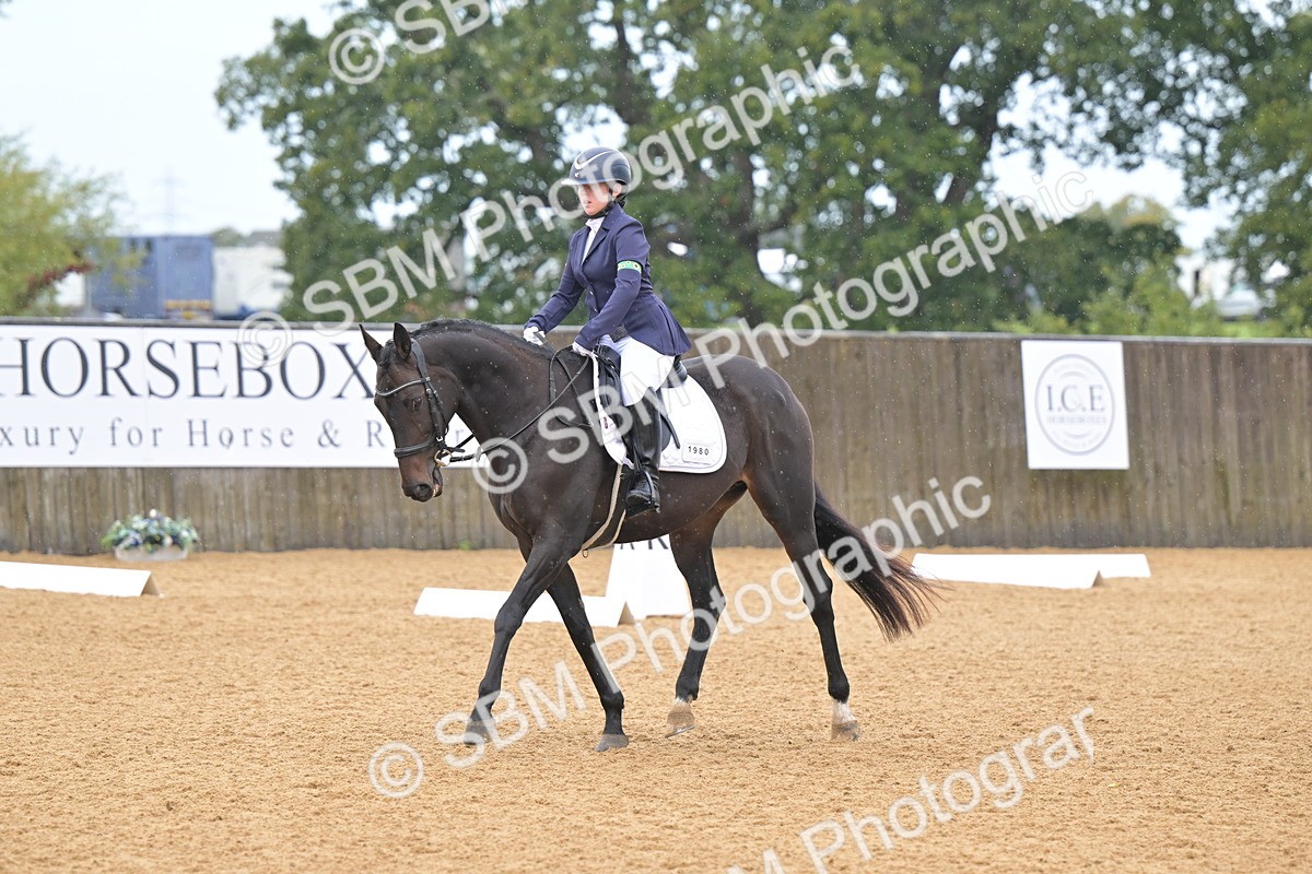 SBM_02272 - D2 - Small Tour Championship Intro 2