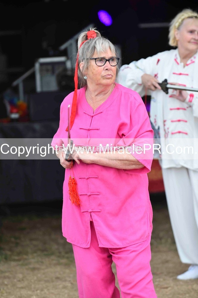 SH4_1519 - Tai Chi with Lisa Kay.