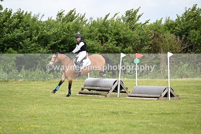 WJ6_3760 - Class 6 80cm