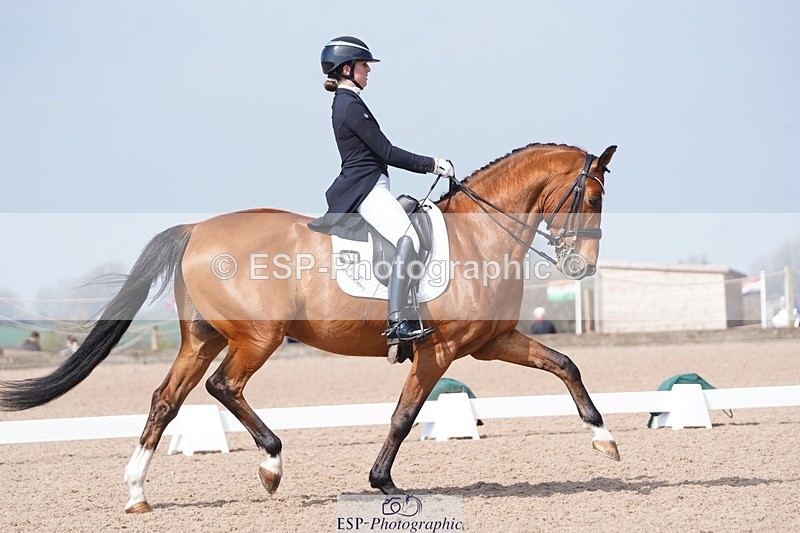 250404-120404-05585 - 010-Jessie.Kirby-As.Well.de.la.Roche.CMF