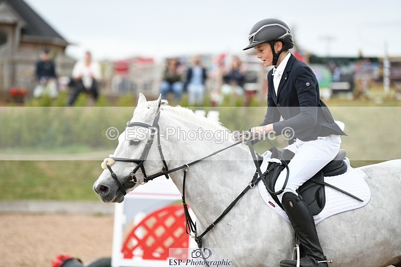 250807-135341-01407 - 90cm Round 2