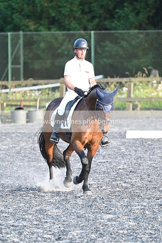 WJ7_0203 - Time 19:22 to 19:36