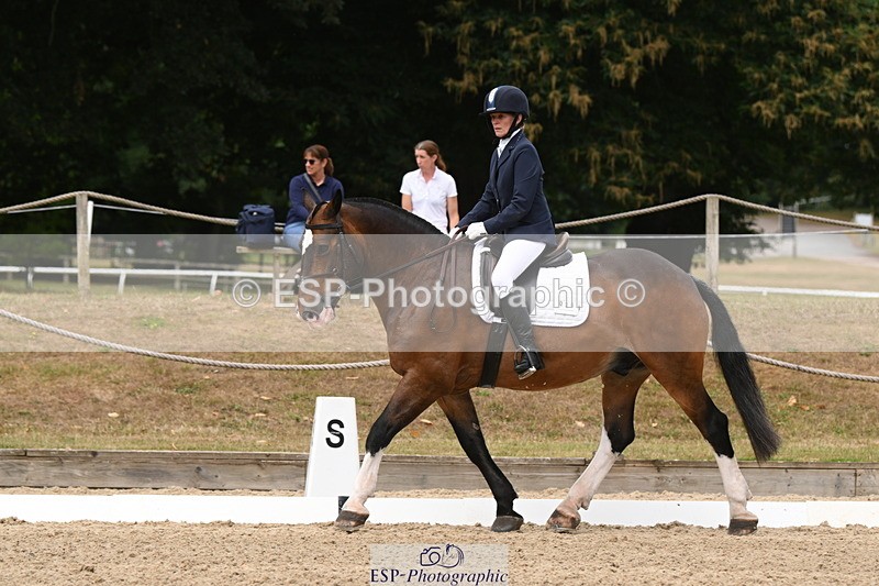 250719A-120135-04535 - 026-Carol.Quantrill-Cormoy.Lad