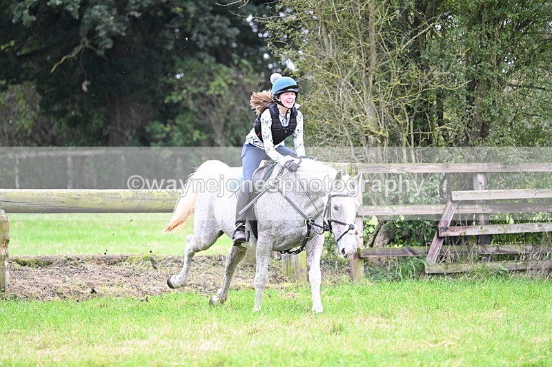 WJ7_1955 - Time at Photographer 13:13 to 13:26