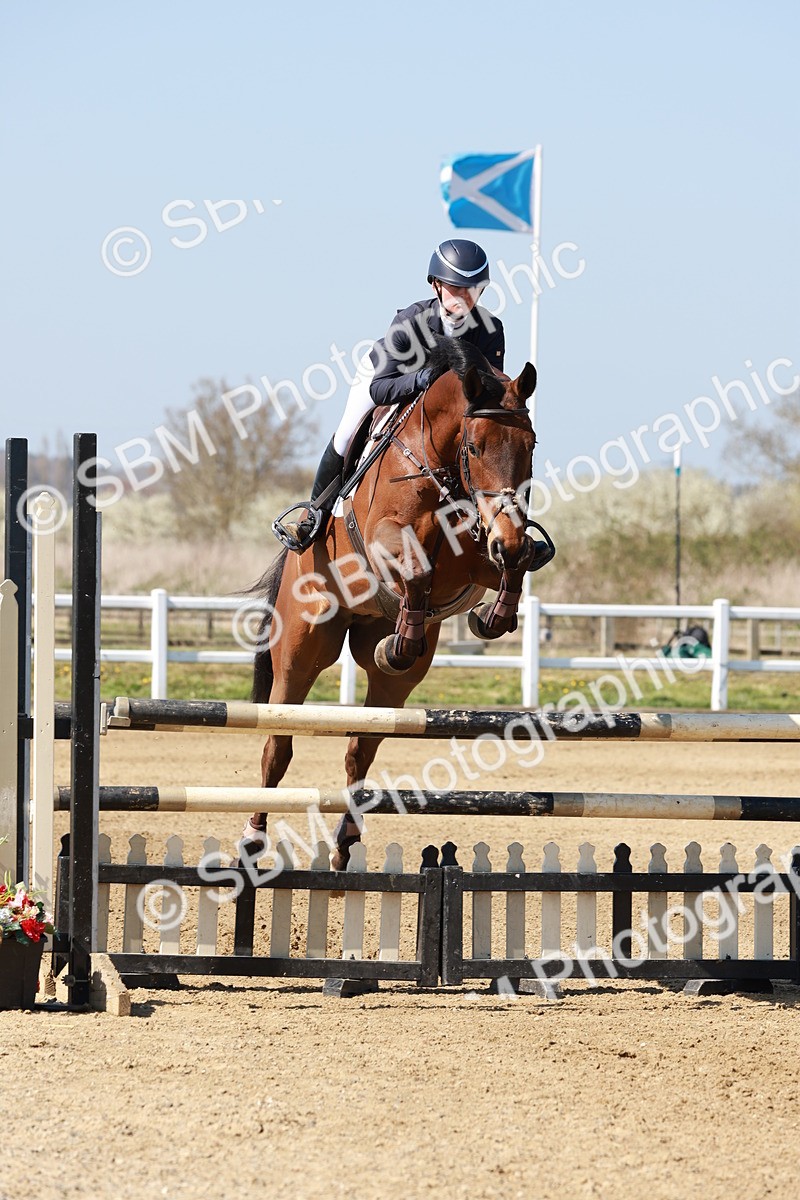 SBM_004166 - Class 17 - Senior Newcomers - 1.10m