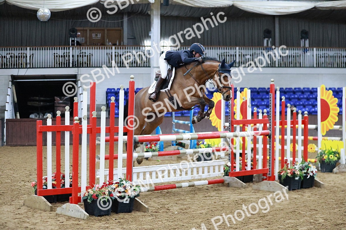 SBM_000987 - Class 4 - Senior Newcomers - 1.10m