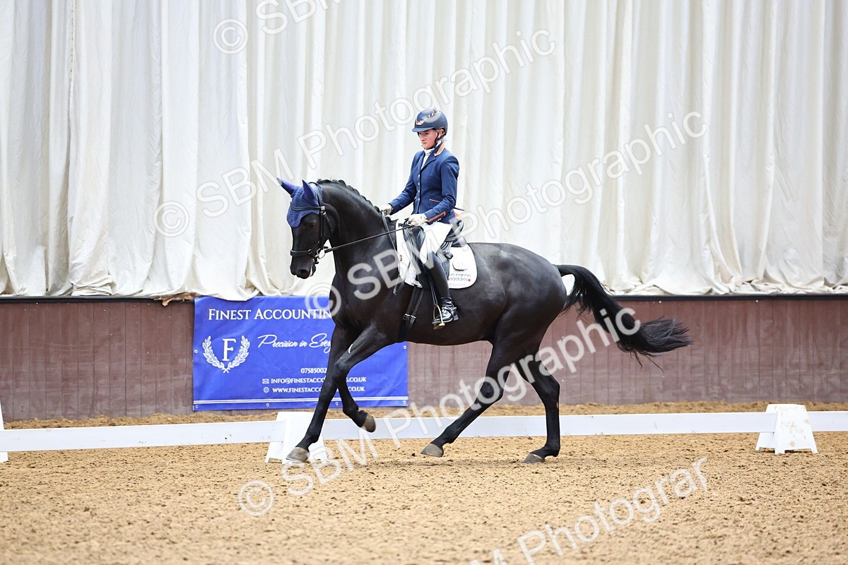 SBM_003995 - Class 14-15 - Novice 5 Novice 6