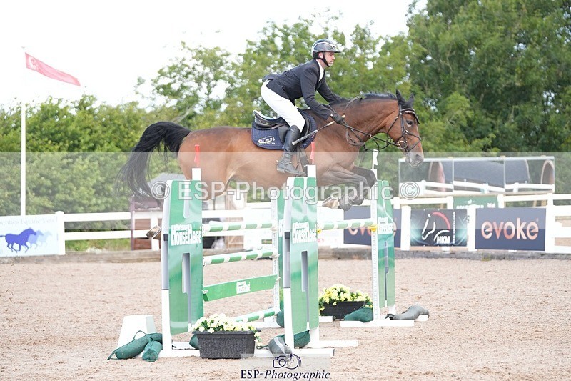 250720-094120-18201 - Cls16, 1 Star Silver Tour Accumulator