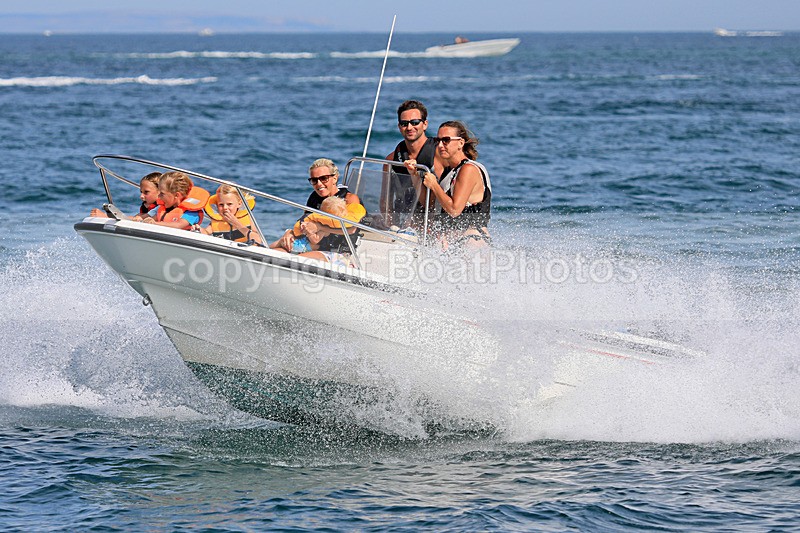 180804 UNNAMED BOSTON WHALER 1Y3A5166 - Motorboats - Open